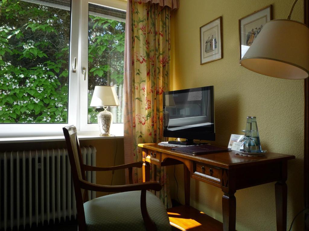 Hotel Behringer'S Traube Badenweiler Habitación foto